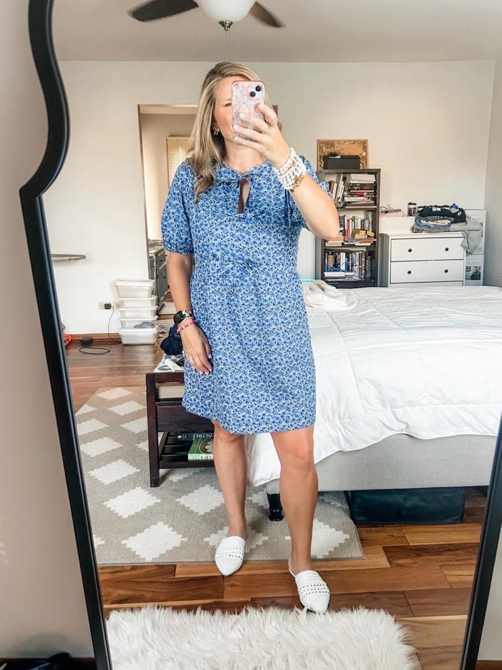 LOFT Blue Floral Keyhole Short Sleeve Dress